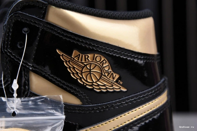 555088-032 (2020) 1 Air Jordan Gold High Metallic Black Retro 1224